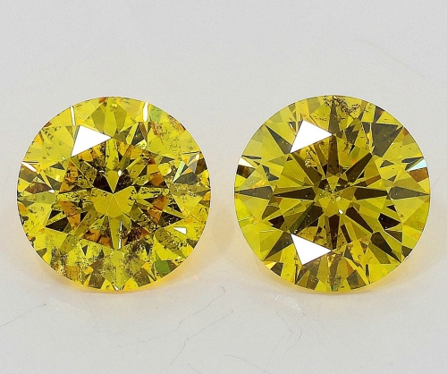 0.55 Carat Fancy Vivid   Yellow  BR  GIA