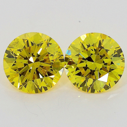 0.55 Carat Fancy Vivid   Yellow  BR SI1 GIA